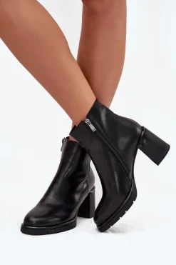 Skórzane Botki Damskie Na Słupku Czarne Julissa