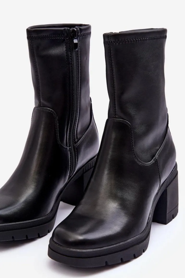 Skórzane Botki Damskie Na Masywnym Obcasie Czarne Fllavie