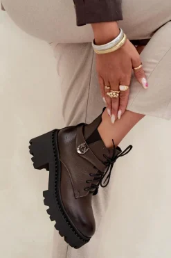 Skórzane Botki Damskie Na Klocku Z Ozdobnym Paskiem Ocieplane Zazoo 60557 Czekoladowe