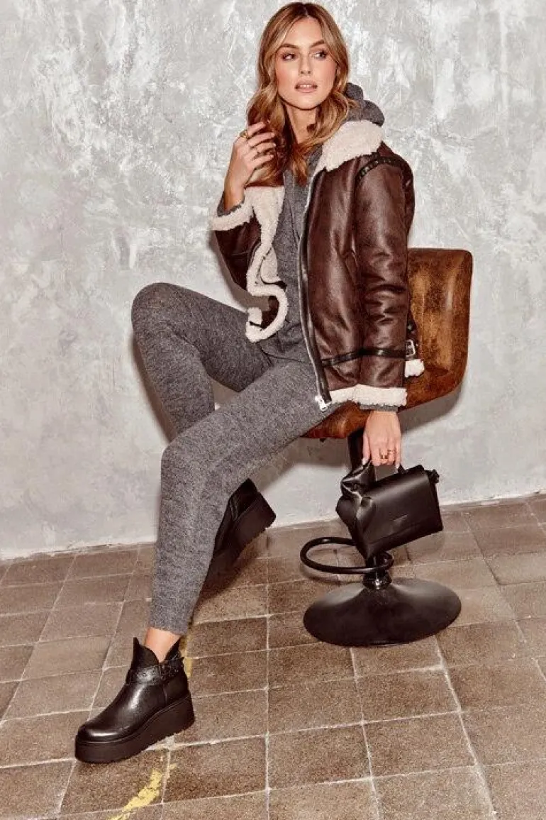 Skórzane Botki Damskie Na Koturnie Platformie Z Paskami Zazoo 1752 Czarne