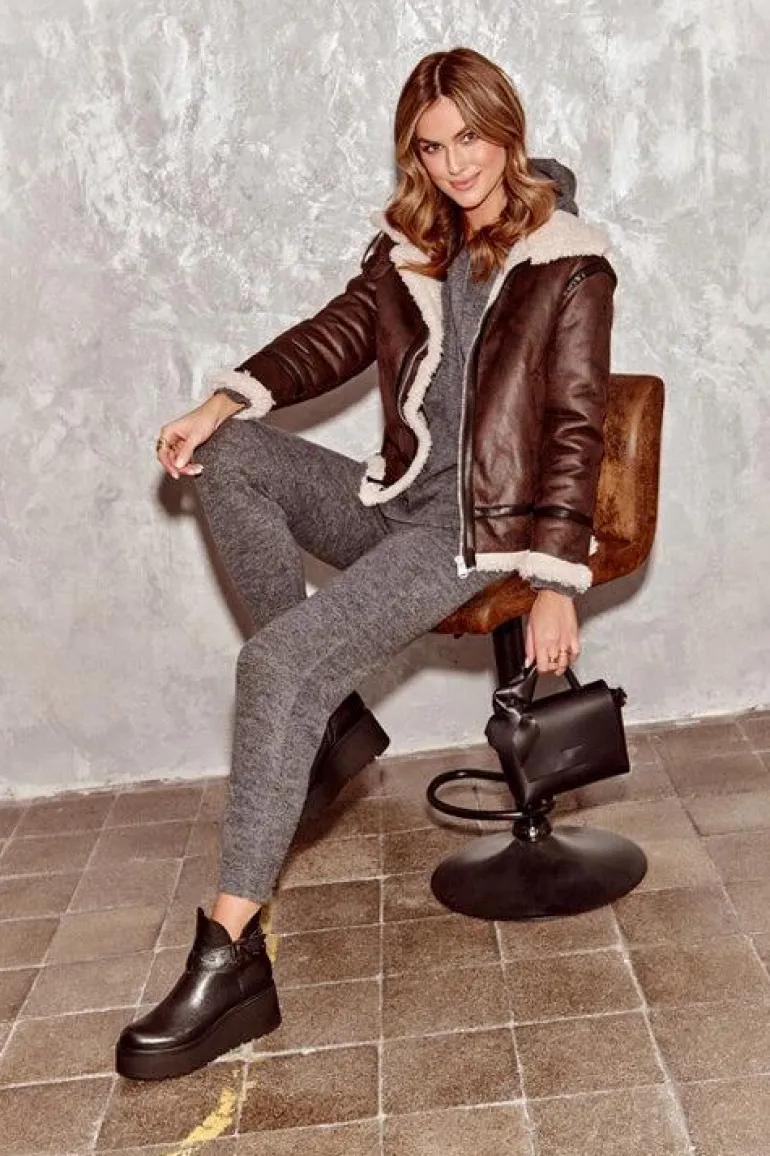 Skórzane Botki Damskie Na Koturnie Platformie Z Paskami Zazoo 1752 Czarne