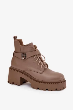 Skórzane Botki Damskie Na Klocku Z Ozdobnym Paskiem Ocieplane Zazoo 60557 Ciemnobeżowe