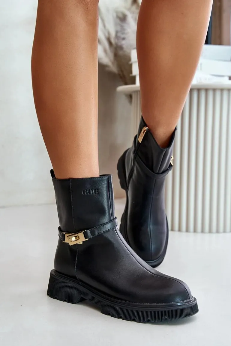 Skórzane Botki Damskie Z Paskiem Ocieplane GOE OO2N4150 Czarne