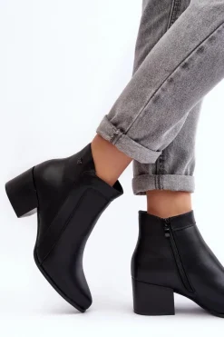 Skórzane Botki Na Niskim Obcasie Czarne Cidi