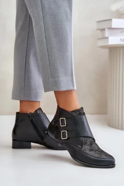 Skórzane Botki Na Niskim Obcasie Z Klamrami Maciejka 06696-01 Czarne