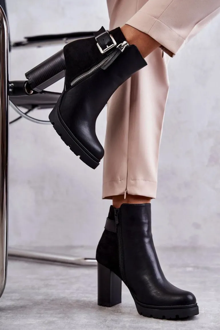 Skórzane Botki Na Obcasie Z Ozdobnym Zamkiem Czarne Rosita