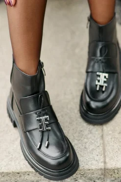 Skórzane Botki Na Płaskim Obcasie Z Ozdobą Ocieplane Czarne Asperra