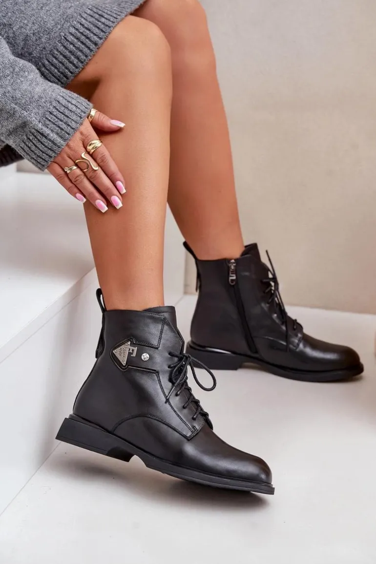 Skórzane Botki Na Płaskim Obcasie Z Ozdobą Ocieplane Maciejka N3115-01 Czarne