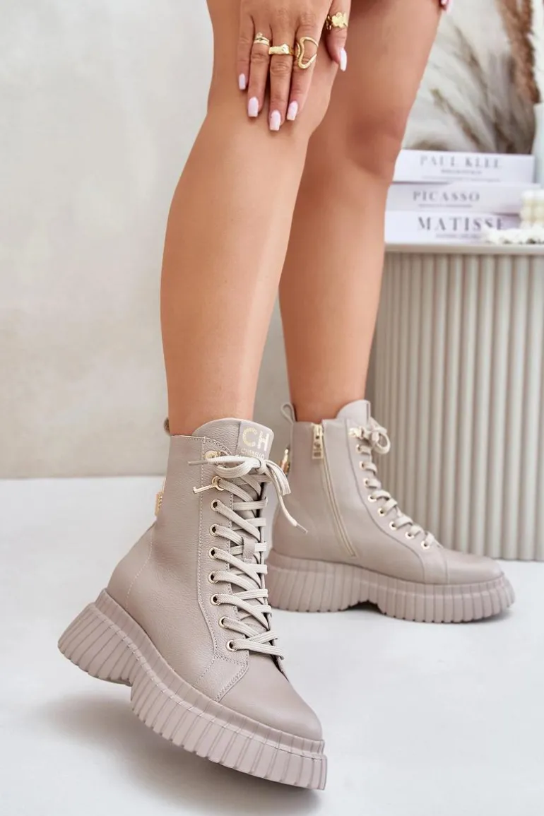 Skórzane Botki Na Platformie Na Zamek Z Ozdobną Kłódką CheBello 4517 Beżowe