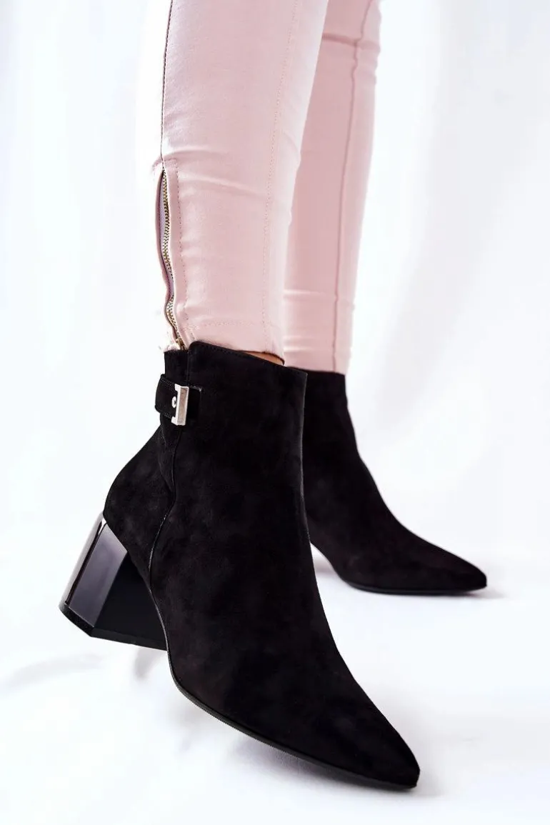 Skórzane Botki Na Słupku Laura Messi Czarne 2354