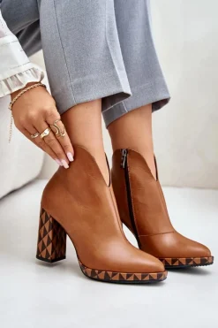 Skórzane Botki Na Słupku Laura Messi 2836 Brązowe