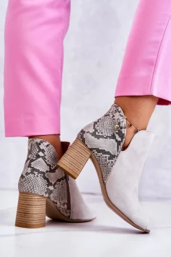 Skórzane Botki Na Słupku Maciejka 05507-37 Jasnobeżowe