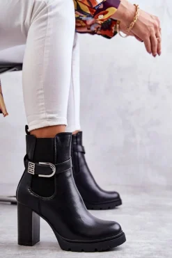 Skórzane Botki Na Słupku Z Ozdobnym Paskiem Czarne Maresol