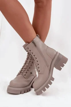Skórzane Botki Workery Damskie Na Klocku Z Przypinkami Artiker 57C0181 Beżowe