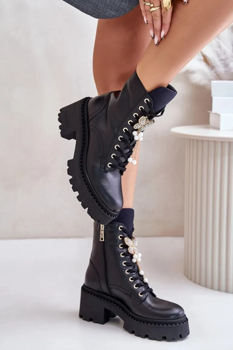 Skórzane Botki Workery Damskie Z Motylem Czarne CheBello 4590