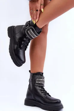 Skórzane Botki Workery Zdobione Ćwiekami Czarne Kongei
