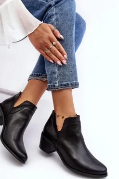 Skórzane Botki Z Wycięciami Na Obcasie Czarne Dalros