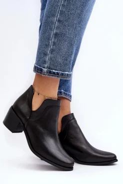 Skórzane Botki Z Wycięciami Na Obcasie Czarne Dalros