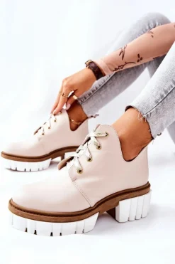 Skórzane Botki Z Wycięciem Wiązane Beżowe Kaxo