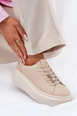 Skórzane Buty Sportowe Damskie Na Platformie Z Przypinką Vinceza 39922 Beżowe