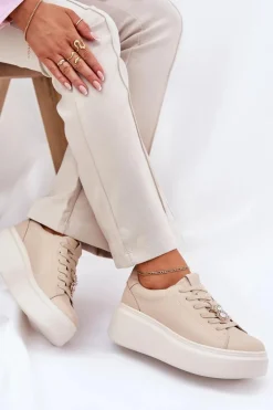 Skórzane Buty Sportowe Damskie Na Platformie Z Przypinką Vinceza 39922 Beżowe