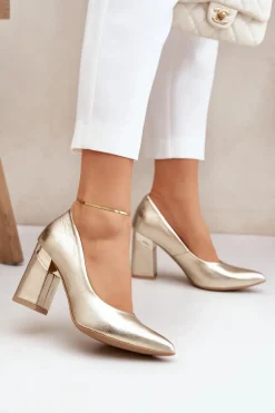 Skórzane Czółenka Lewski 3117 Złote