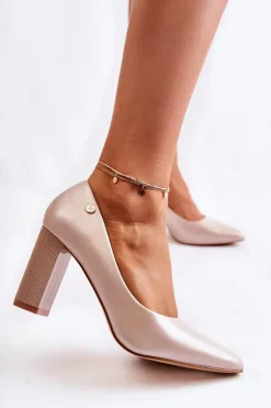 Skórzane Czółenka Na Słupku W Szpic Beżowe Larea