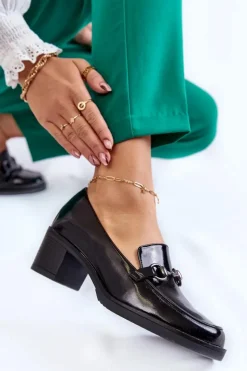 Skórzane Czółenka Na Słupku Z Ozdobą Czarne Semila