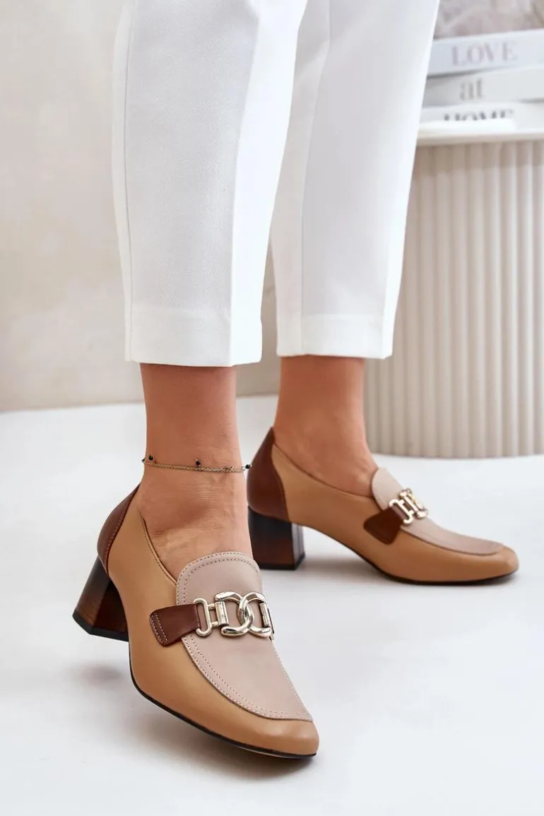 Skórzane Czółenka Na Słupku Ze Złotą Ozdobą Laura Messi 2861 Brązowe