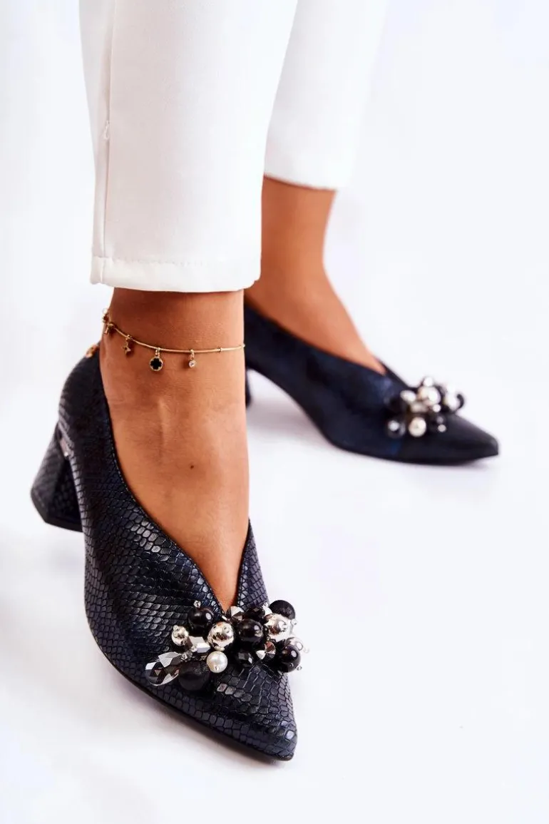 Skórzane Czółenka Z Ozdobą Laura Messi 2487 Czarne