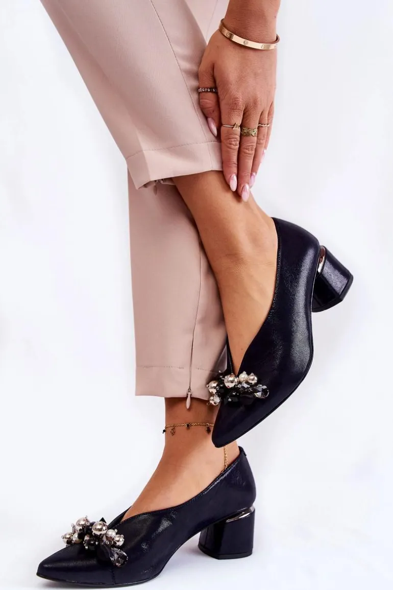 Skórzane Czółenka Z Ozdobą Laura Messi 2487 Granatowe