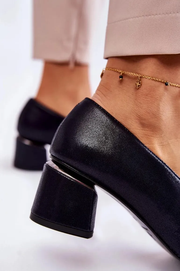 Skórzane Czółenka Z Ozdobą Laura Messi 2487 Granatowe