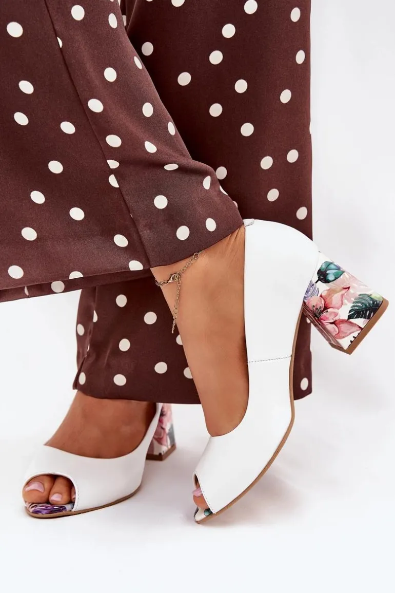 Skórzane Czółenka Z Ozdobnym Obcasem Lewski Shoes 2608/K Białe