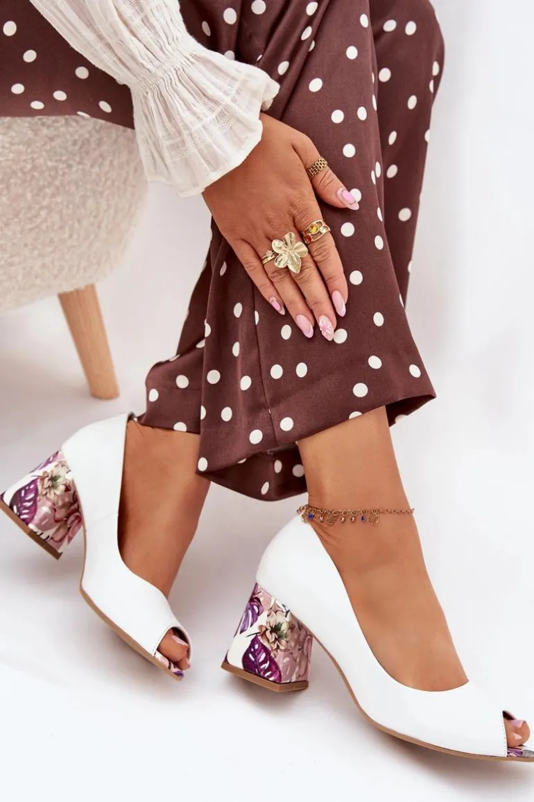 Skórzane Czółenka Z Ozdobnym Obcasem Lewski Shoes 2608/K Białe