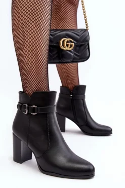 Skórzane Damskie Botki Na Słupku Z Klamrą Czarne Lasima