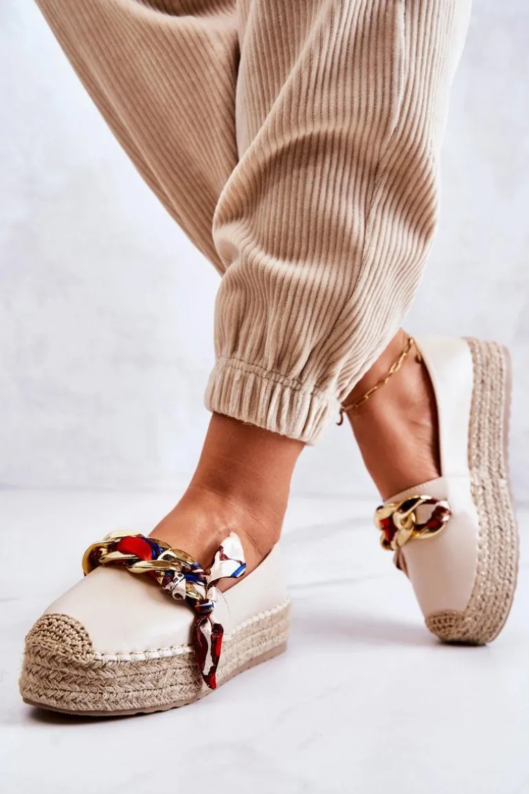 Skórzane Damskie Espadryle Z Łańcuchem Jasnobeżowe Fancy