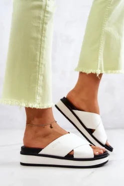 Skórzane Damskie Klapki Big Star JJ274723 Białe