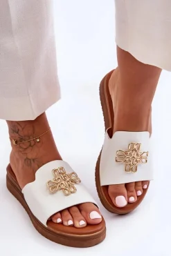 Skórzane Damskie Klapki Na Platformie z Ozdobą Białe Azera