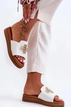 Skórzane Damskie Klapki Na Platformie z Ozdobą Białe Azera