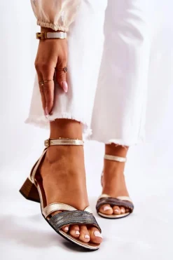 Skórzane Damskie Sandały Maciejka 05177-25 Złote