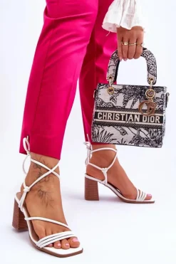 Skórzane Damskie Sandały Na Słupku Białe Seyna