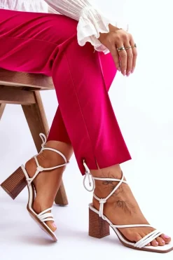 Skórzane Damskie Sandały Na Słupku Białe Seyna