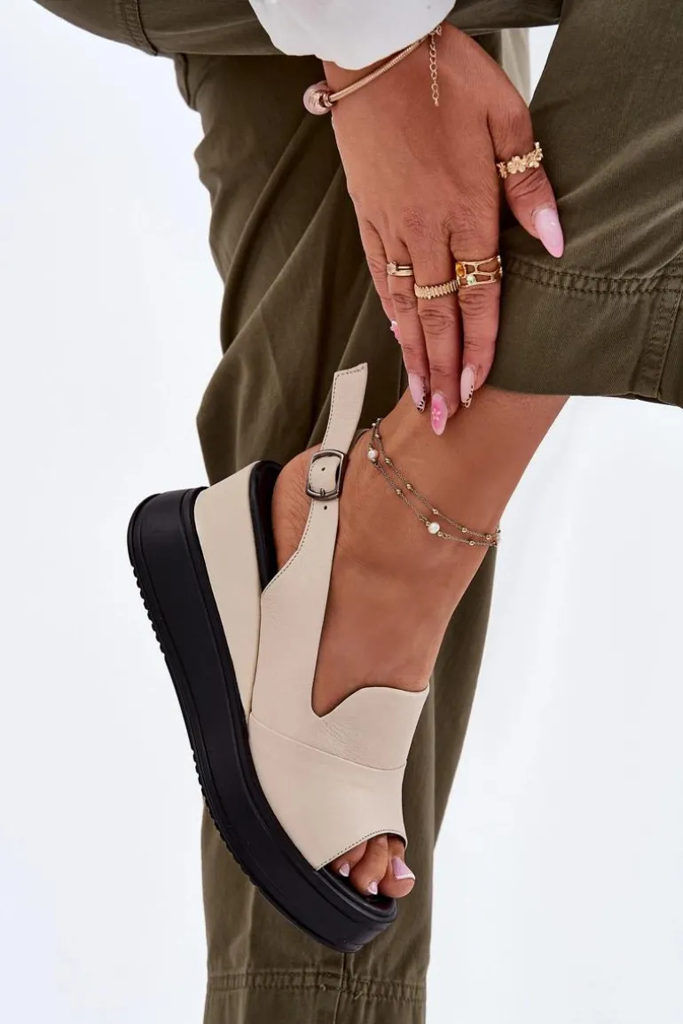 Skórzane Damskie Sandały Na Koturnie Artiker 54C0401 Beżowe