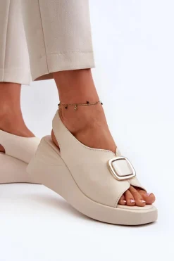 Skórzane Damskie Sandały Na Koturnie Z Ozdobą Beżowe Salvania