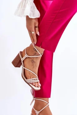 Skórzane Damskie Sandały Na Słupku Beżowe Seyna