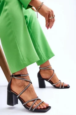 Skórzane Damskie Sandały Z Cyrkoniami Na Obcasie Czarne Liviano