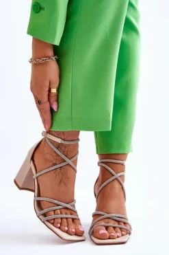 Skórzane Damskie Sandały Z Cyrkoniami Na Obcasie Beżowe Liviano