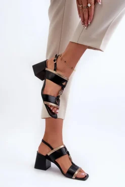 Skórzane Eleganckie Sandały Na Klocku Laura Messi 2768 Czarne
