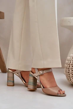 Skórzane Eleganckie Sandały Na Słupku Laura Messi 2136 Ciemnobeżowe