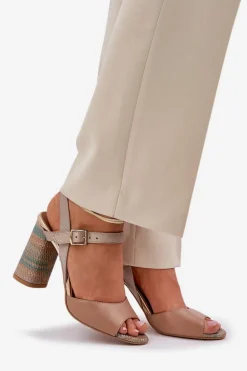 Skórzane Eleganckie Sandały Na Słupku Laura Messi 2136 Ciemnobeżowe